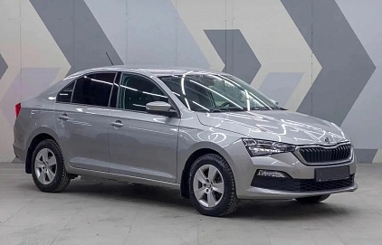 Аренда авто SKODA RAPID в Новосибирске. Компания Авангард