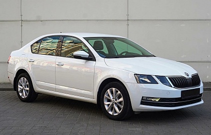 Аренда авто SKODA OCTAVIA в Новосибирске. Компания Авангард